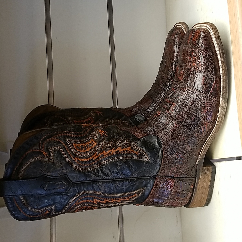New Mens Corral A3716